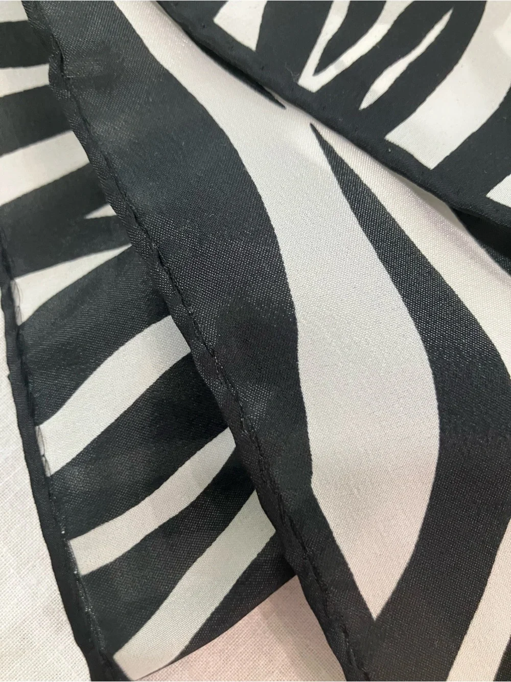 Vtg. Mirrored Zebra Print Scarf - Black and White